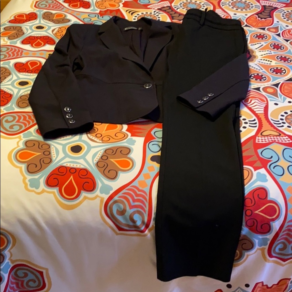 Women’s Black Pant Suit